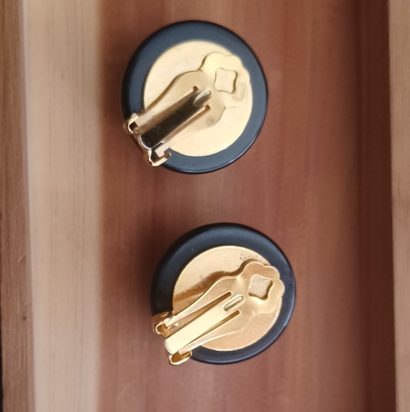 COPY - Gold and black designer inspired clip on earrings - Picture 3 of 3